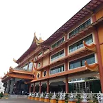 Sans Hotel Cemara Asri Medan